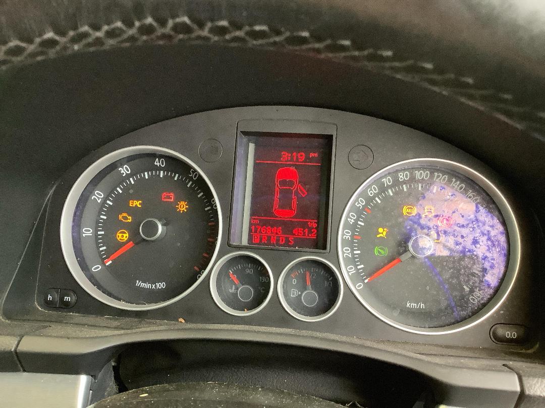 Photo '15' of Volkswagen Golf T GTI