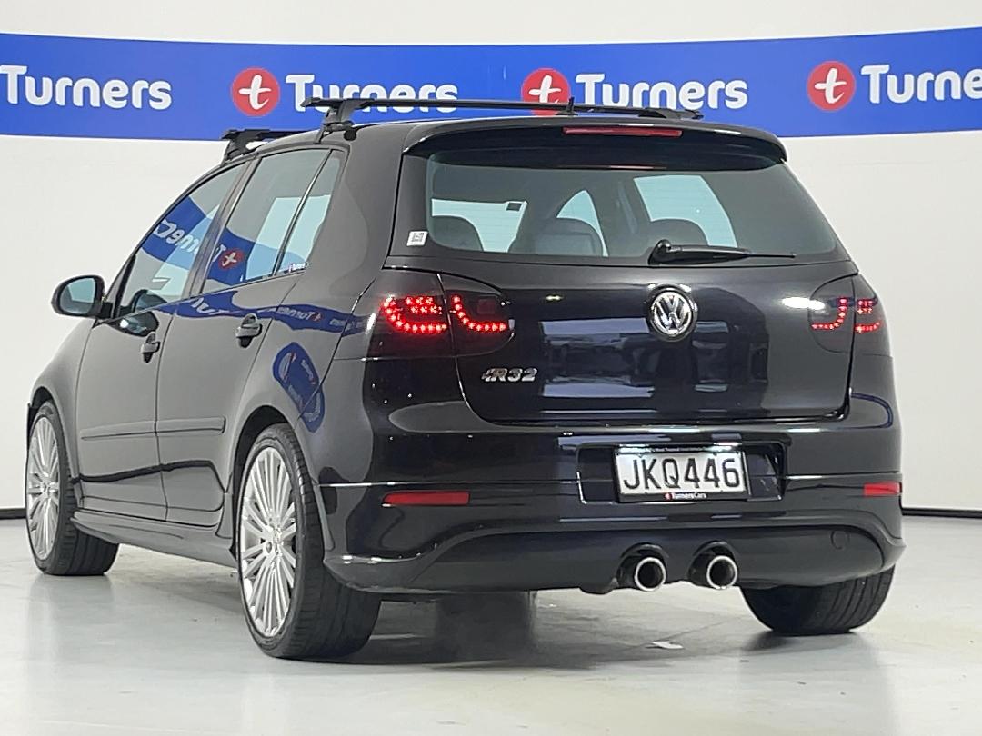 Photo '24' of Volkswagen Golf