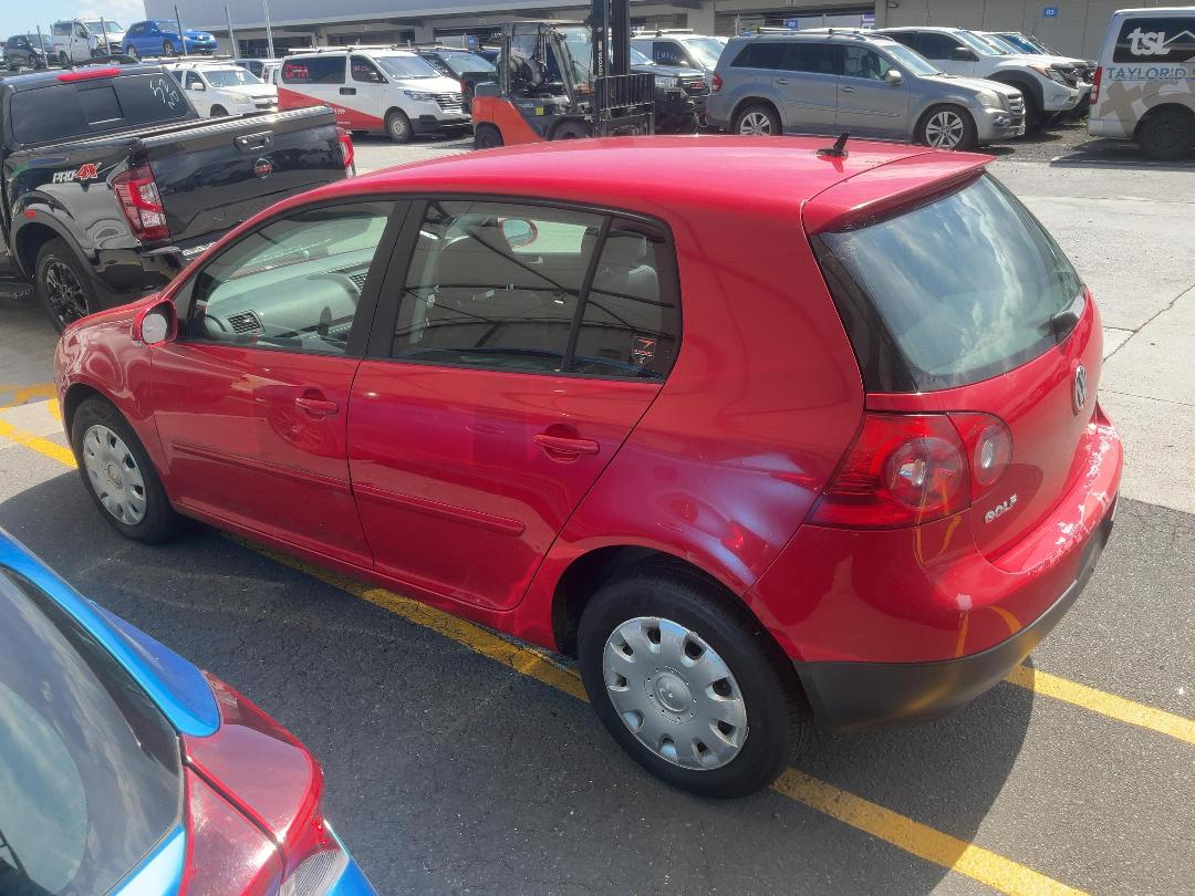 Photo '10' of Volkswagen Golf