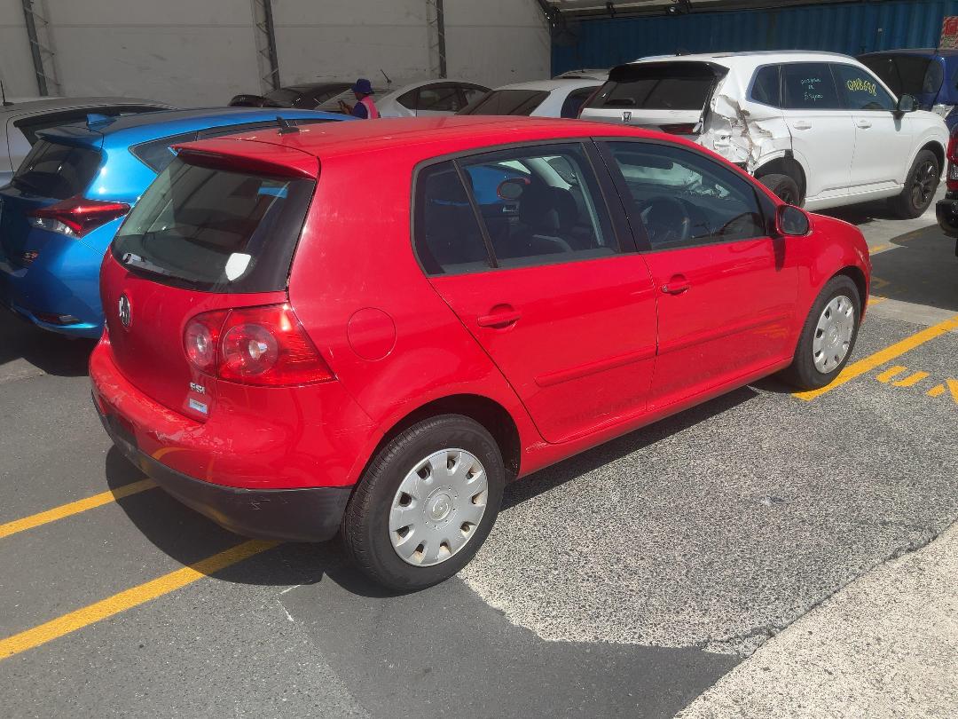 Photo '13' of Volkswagen Golf