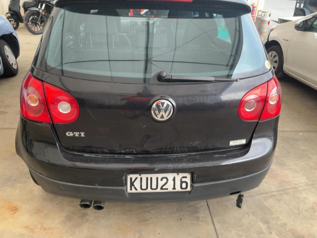 Photo '18' of Volkswagen Golf GTI