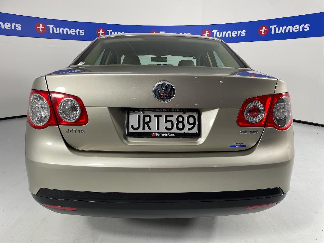 Photo '6' of Volkswagen Jetta Photo '6' of Volkswagen Jetta