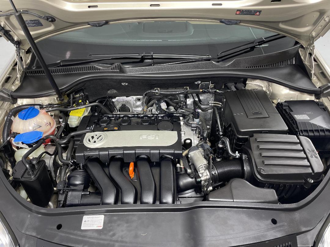 Photo '13' of Volkswagen Jetta Photo '13' of Volkswagen Jetta