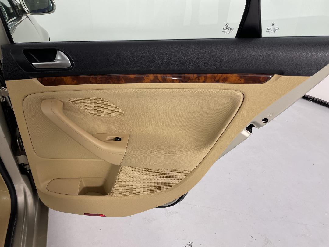 Photo '19' of Volkswagen Jetta Photo '19' of Volkswagen Jetta