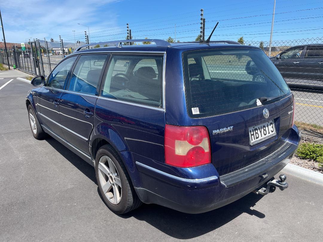 Photo '4' of Volkswagen Passat Photo '4' of Volkswagen Passat