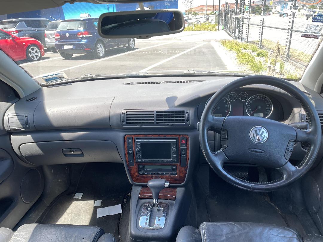 Photo '14' of Volkswagen Passat Photo '14' of Volkswagen Passat