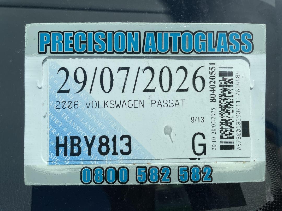 Photo '21' of Volkswagen Passat Photo '21' of Volkswagen Passat