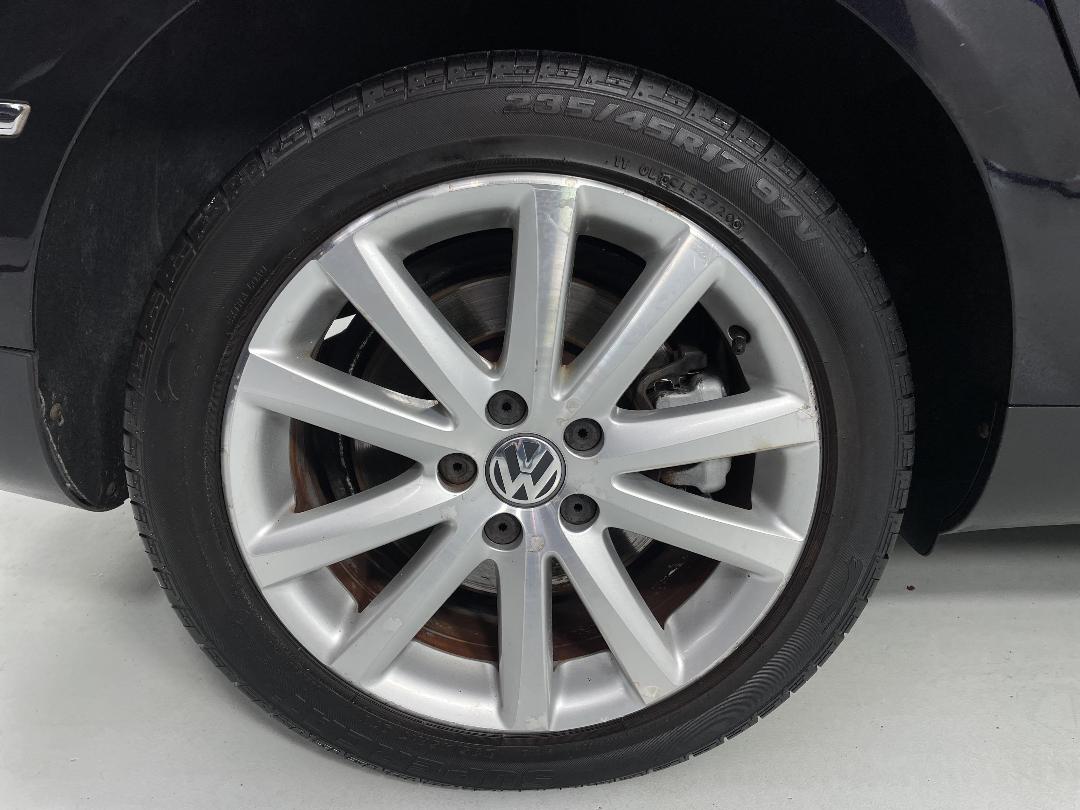 Photo '12' of Volkswagen Passat