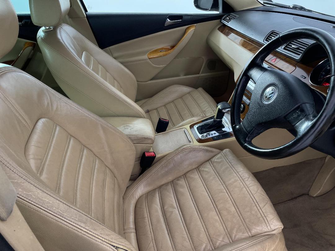 Photo '16' of Volkswagen Passat