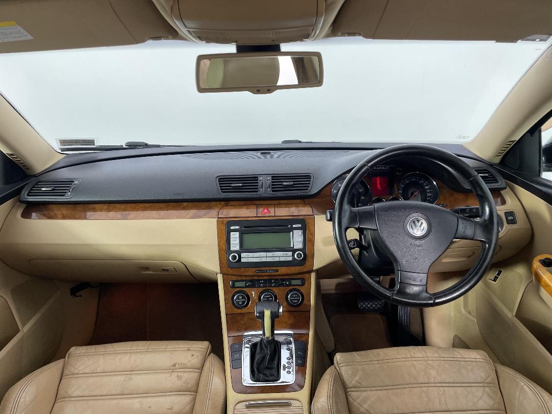 Photo '17' of Volkswagen Passat