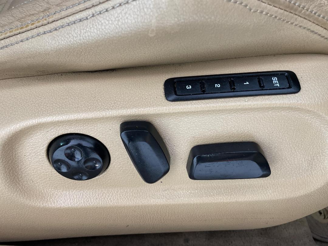 Photo '23' of Volkswagen Passat