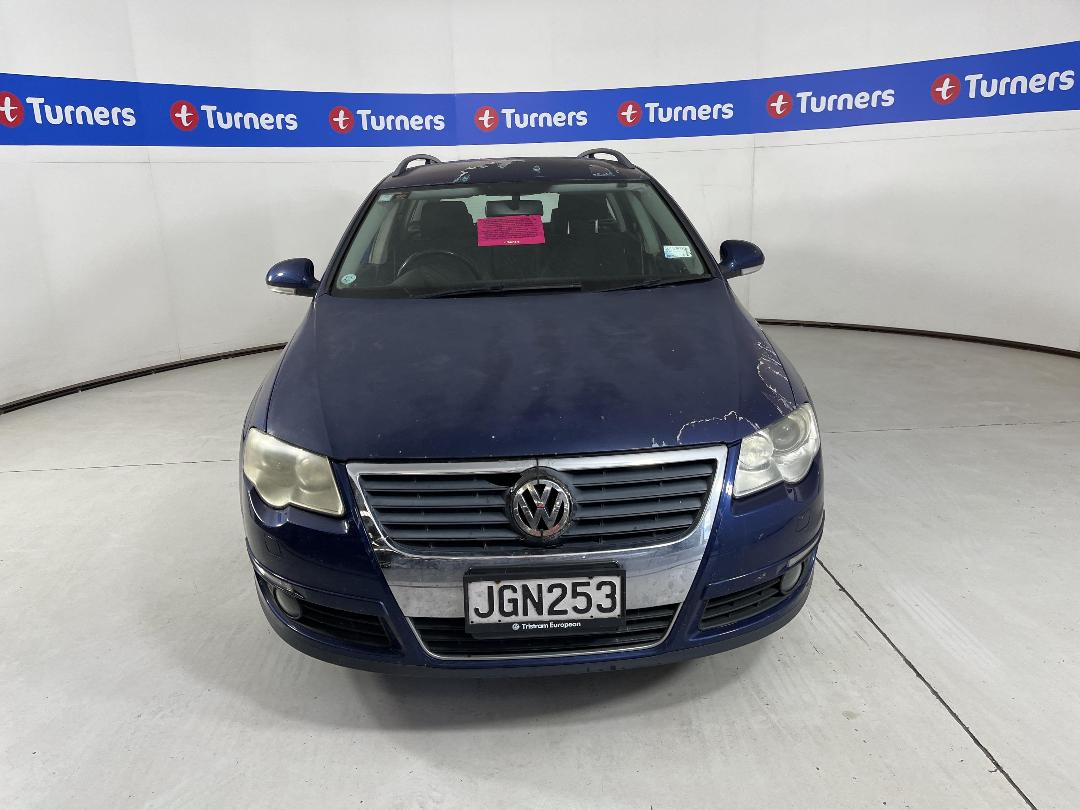 Photo '2' of Volkswagen Passat FSI