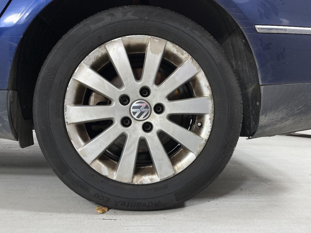 Photo '9' of Volkswagen Passat FSI