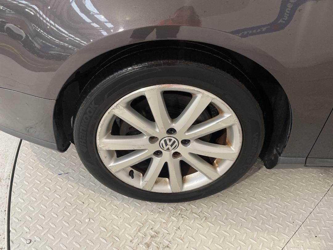 Photo '10' of Volkswagen Passat