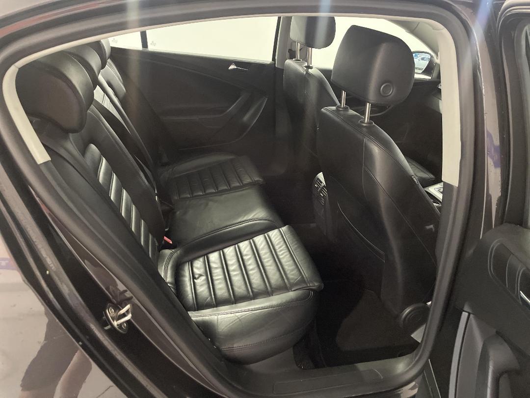 Photo '20' of Volkswagen Passat