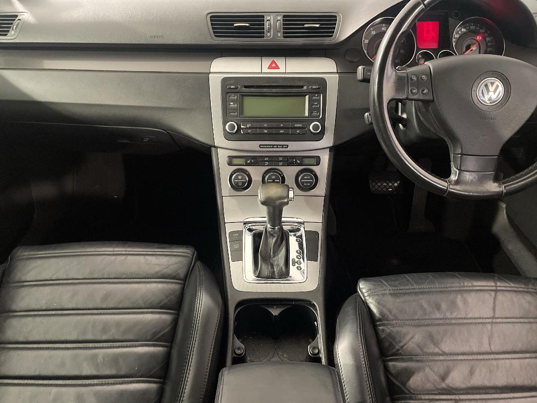 Photo '18' of Volkswagen Passat