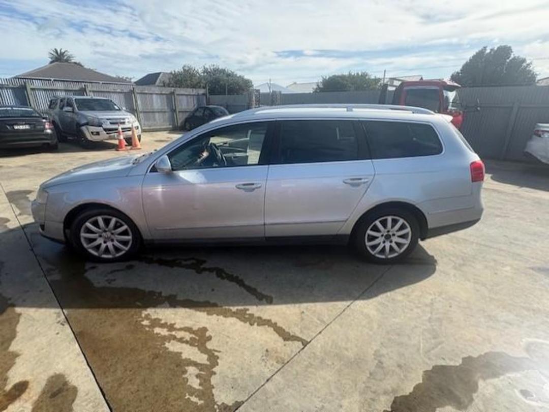 Photo '4' of Volkswagen Passat 2.0 FSI