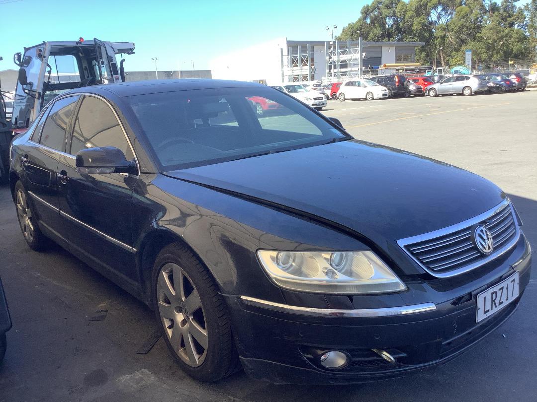 Photo '3' of Volkswagen Phaeton V8 TIP Photo '3' of Volkswagen Phaeton V8 TIP