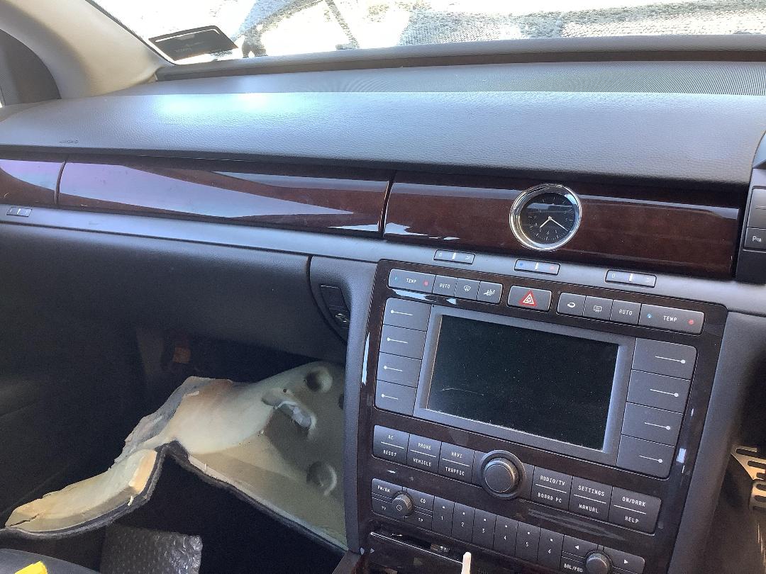 Photo '16' of Volkswagen Phaeton V8 TIP Photo '16' of Volkswagen Phaeton V8 TIP