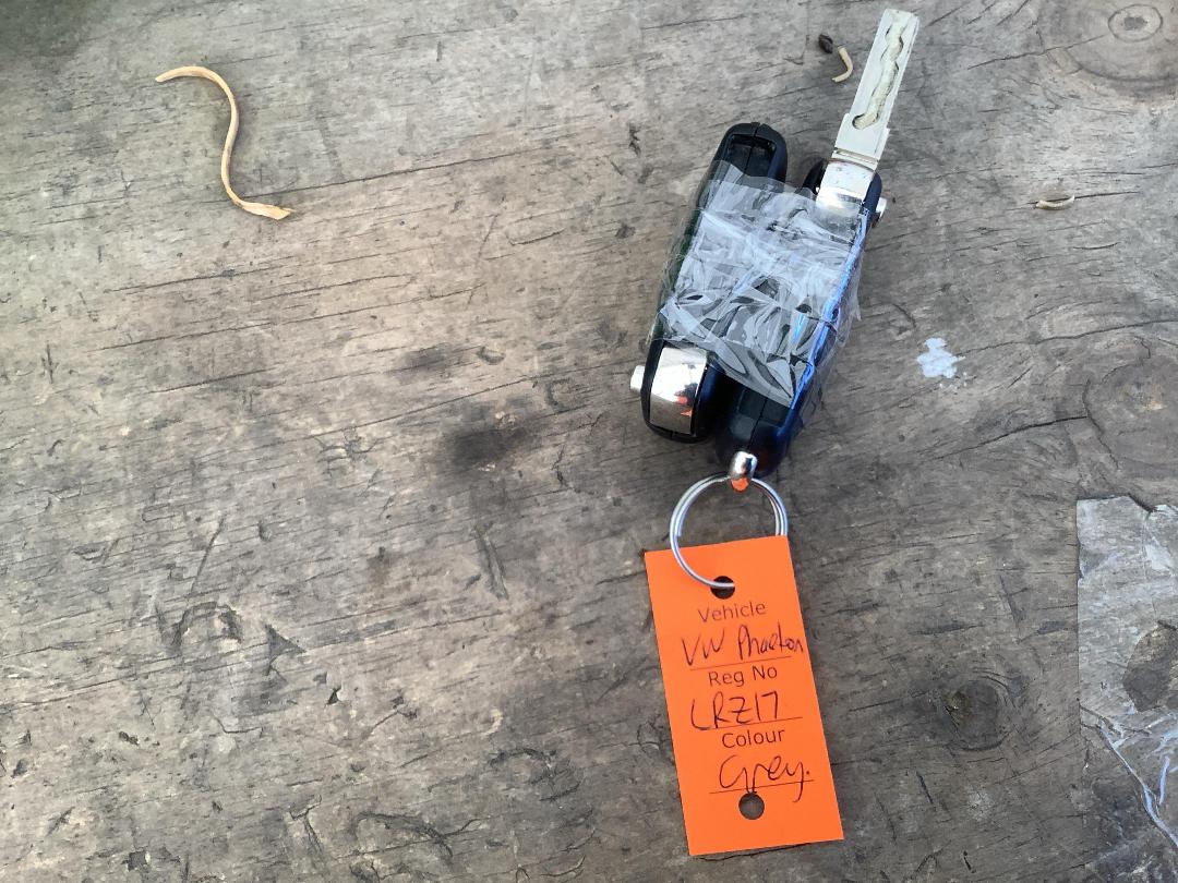 Photo '17' of Volkswagen Phaeton V8 TIP Photo '17' of Volkswagen Phaeton V8 TIP