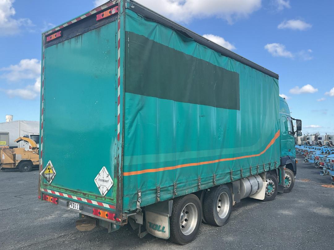 Photo '4' of Volvo FH 520 Curtainsider