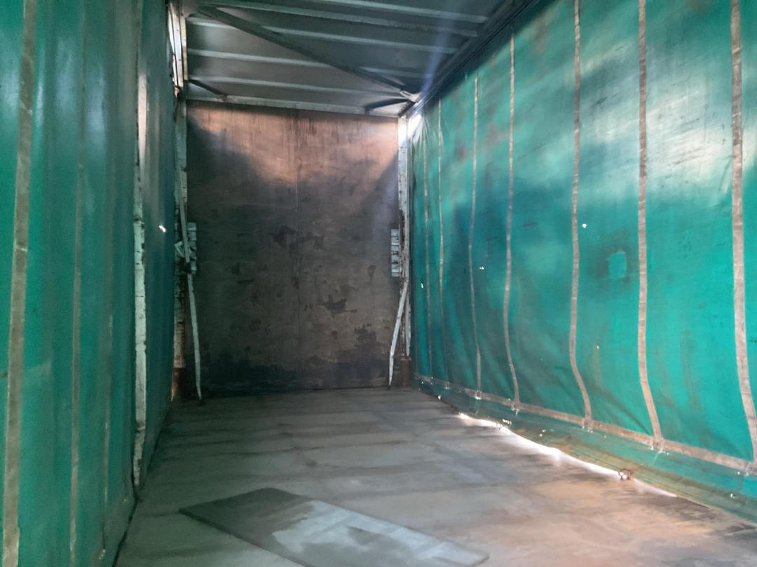 Photo '15' of Volvo FH 520 Curtainsider