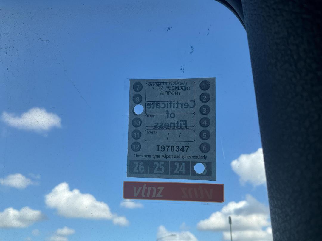 Photo '31' of Volvo FH 520 Curtainsider