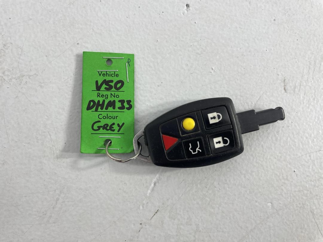 Photo '22' of Volvo V50