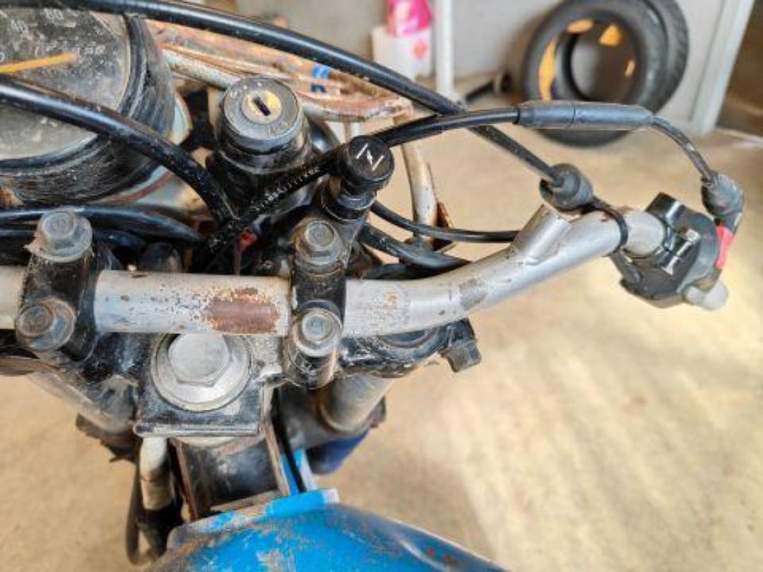 Photo '4' of Yamaha AG200