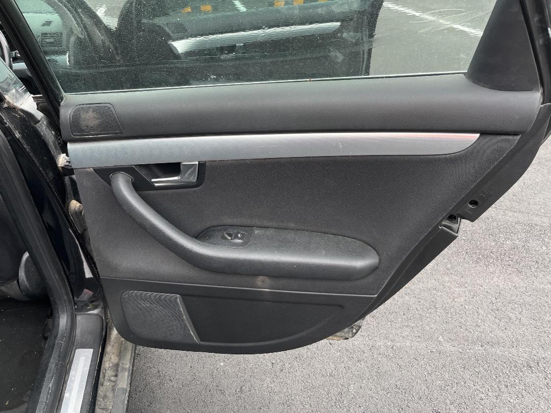 Photo '19' of Audi A4 Photo '19' of Audi A4