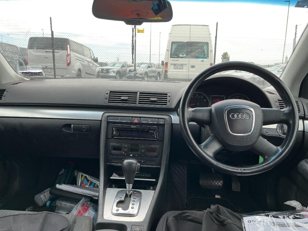 Photo '17' of Audi A4 Photo '17' of Audi A4