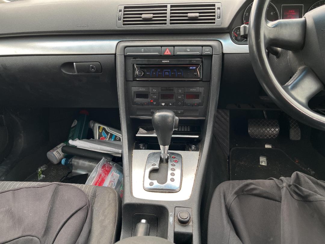 Photo '18' of Audi A4 Photo '18' of Audi A4