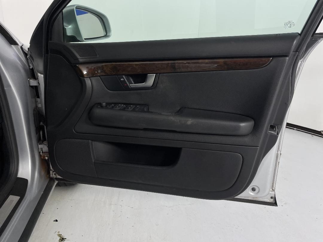 Photo '13' of Audi A4