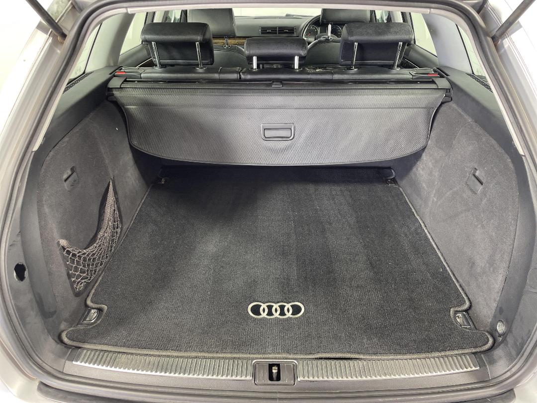 Photo '12' of Audi A4