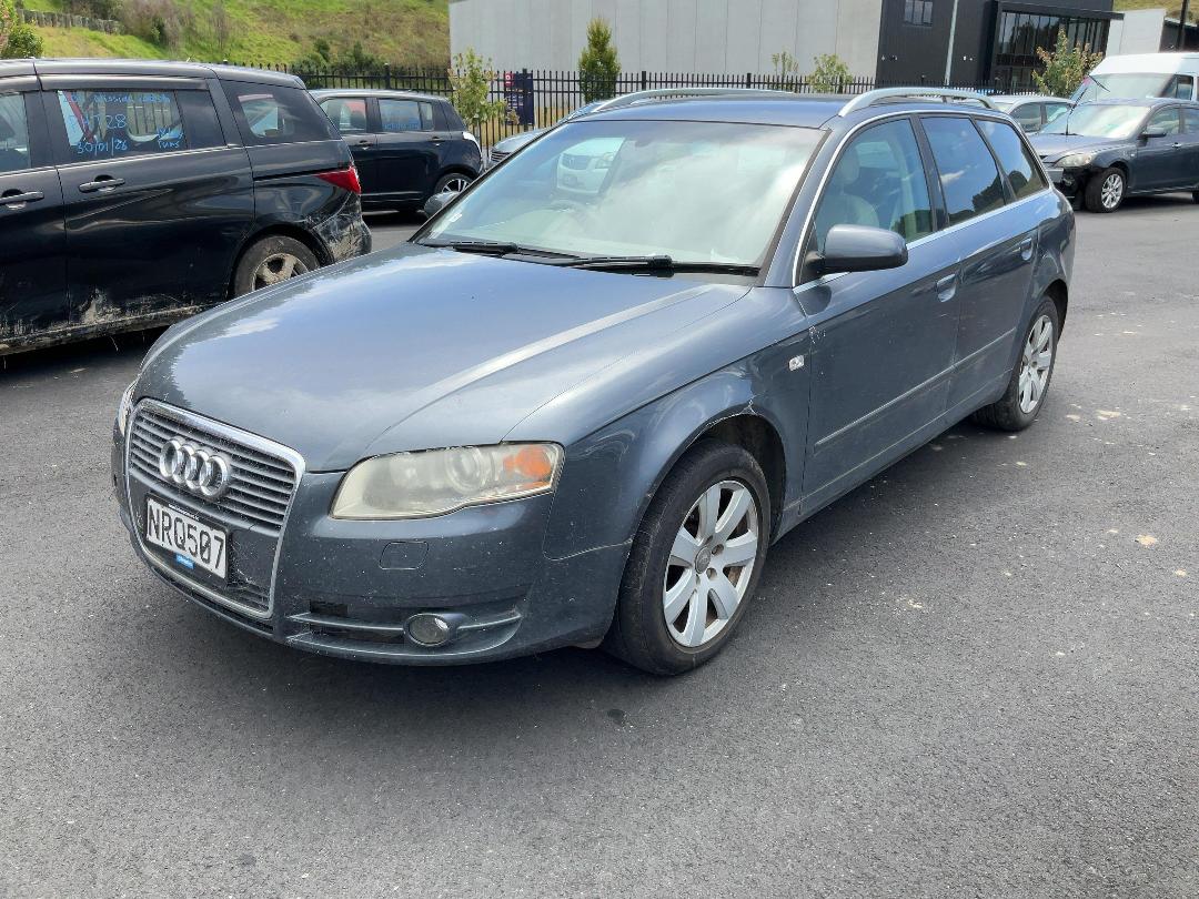 Photo '3' of Audi A4 Photo '3' of Audi A4