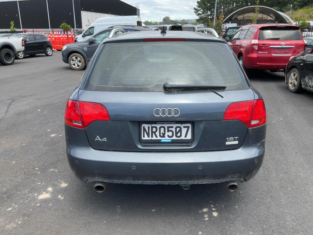 Photo '6' of Audi A4 Photo '6' of Audi A4