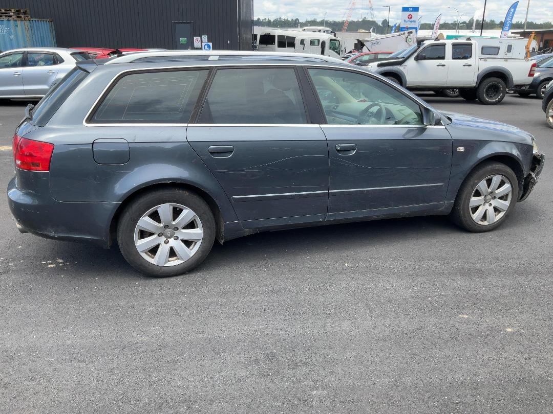 Photo '8' of Audi A4 Photo '8' of Audi A4