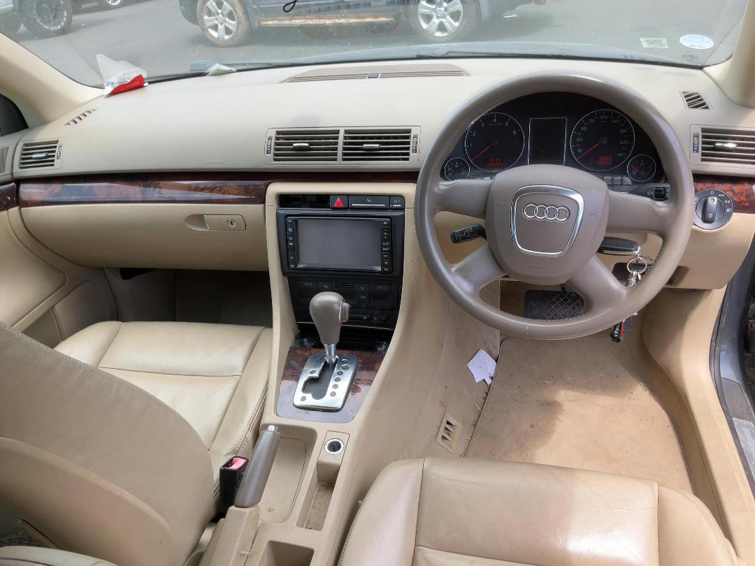 Photo '18' of Audi A4 Photo '18' of Audi A4