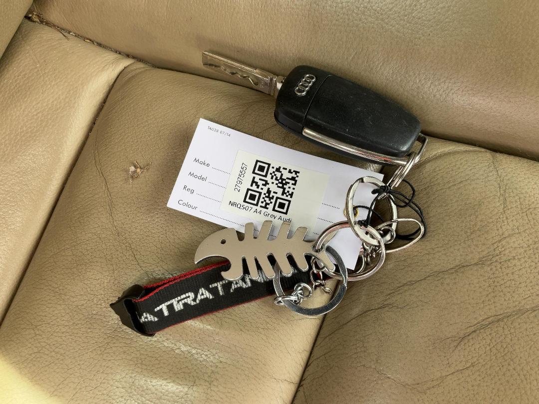 Photo '26' of Audi A4 Photo '26' of Audi A4