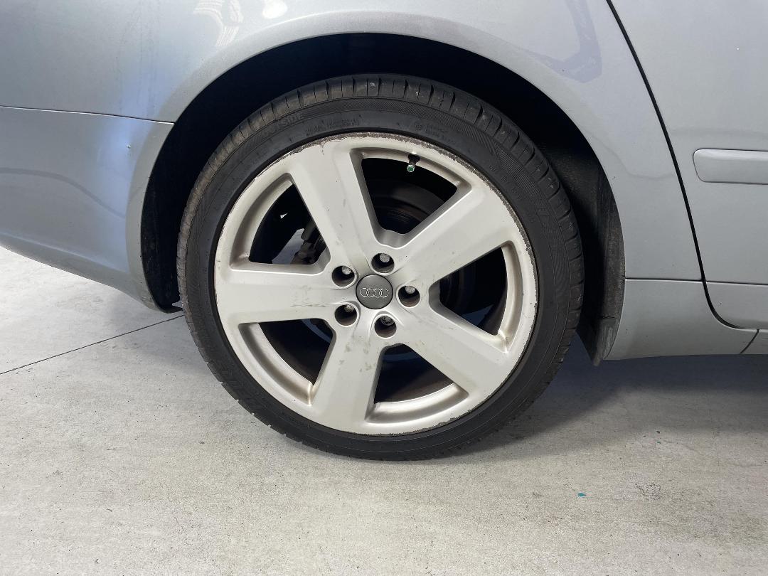 Photo '10' of Audi A4 TDI Multi Avant Photo '10' of Audi A4 TDI Multi Avant