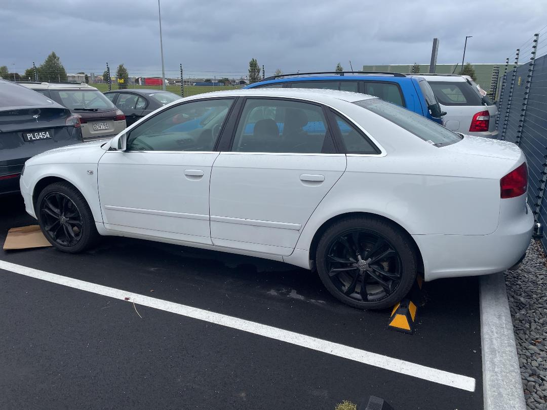 Photo '5' of Audi A4