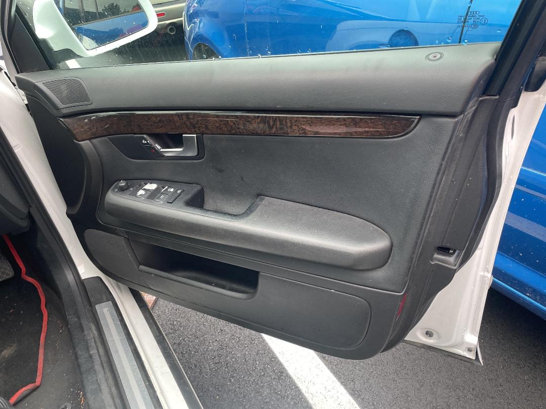 Photo '12' of Audi A4