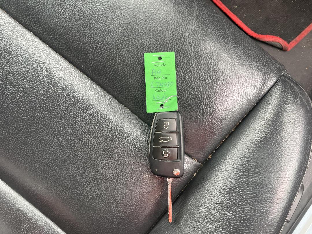 Photo '19' of Audi A4