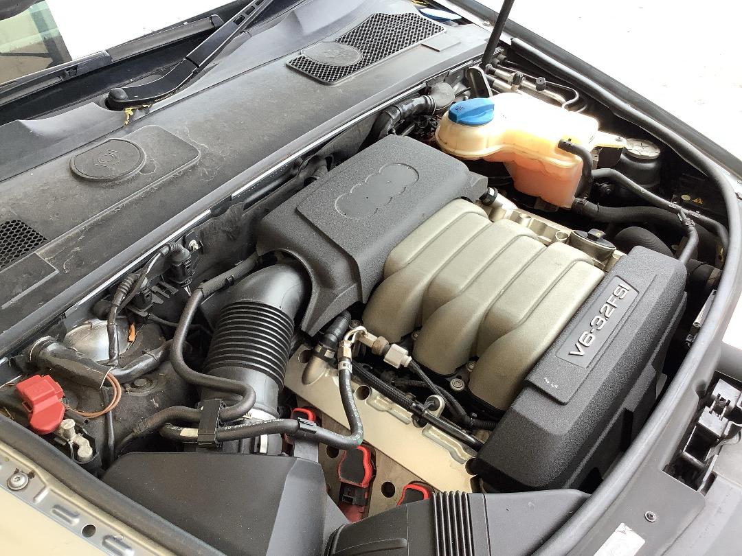 Photo '14' of Audi A6 Allroad 3.2 Quattro AIR Suspension