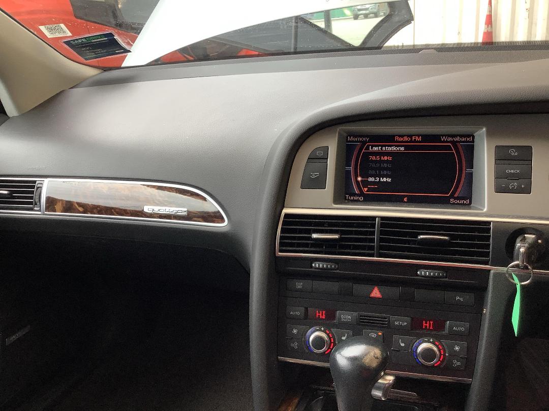 Photo '18' of Audi A6 Allroad 3.2 Quattro AIR Suspension