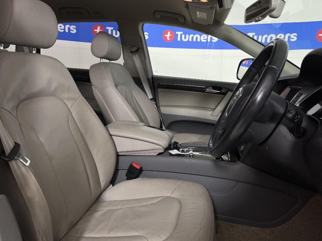 Photo '16' of Audi Q7