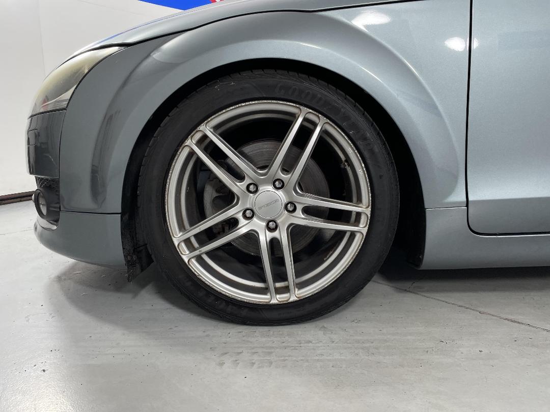 Photo '10' of Audi TT