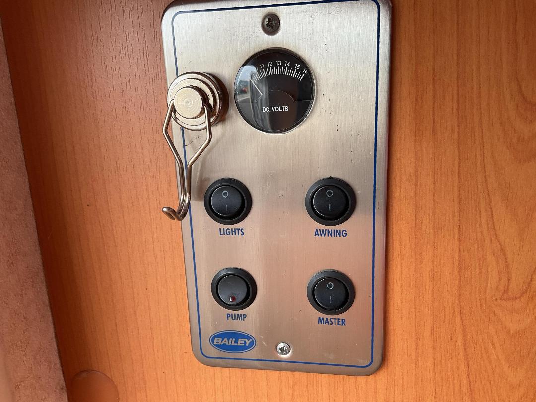 Photo '22' of Bailey Ranger Caravan - Single