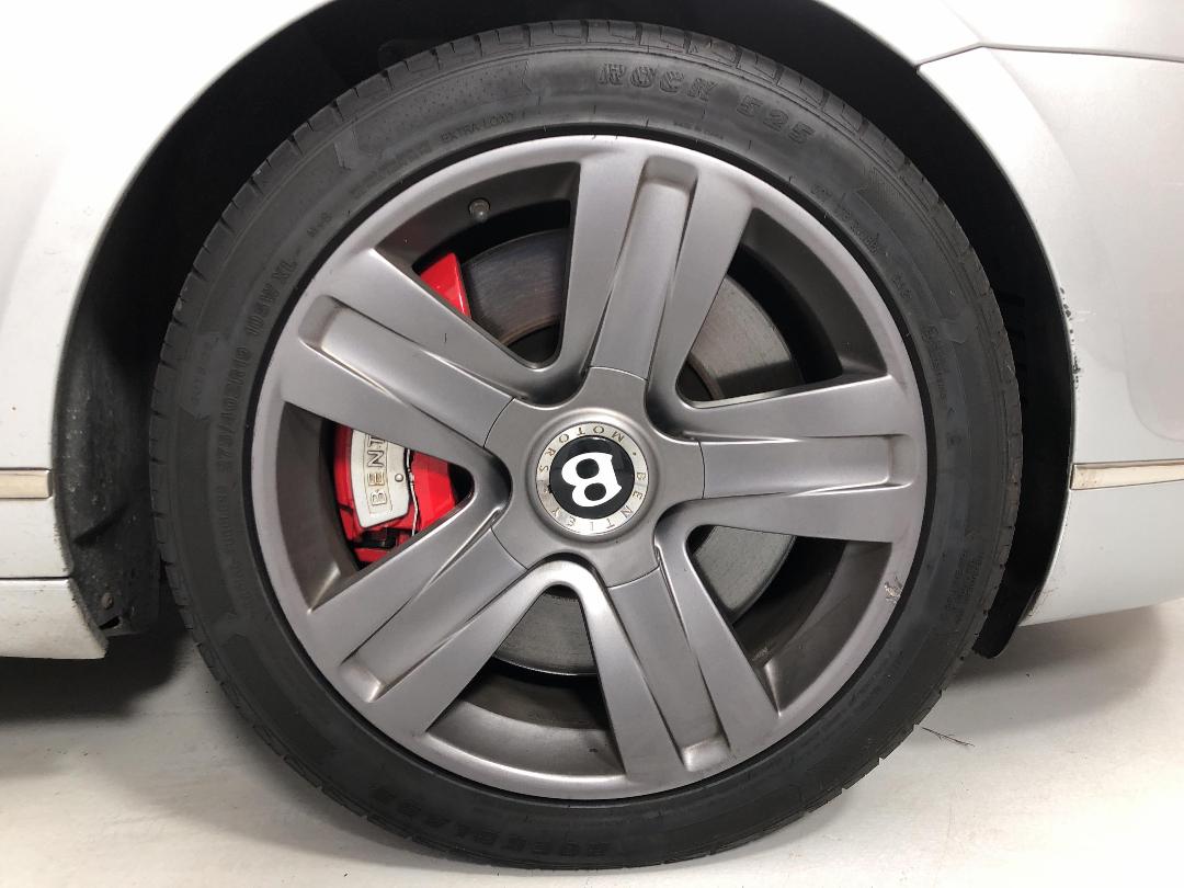 Photo '9' of Bentley Continental