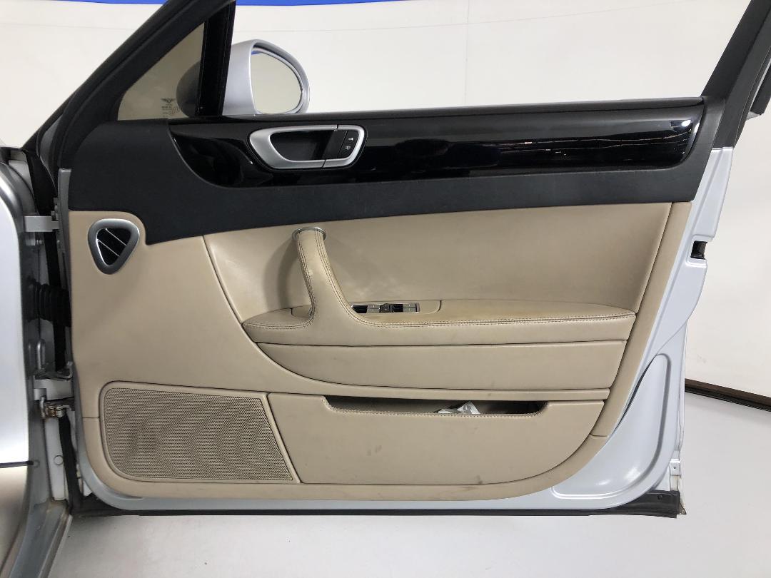 Photo '15' of Bentley Continental